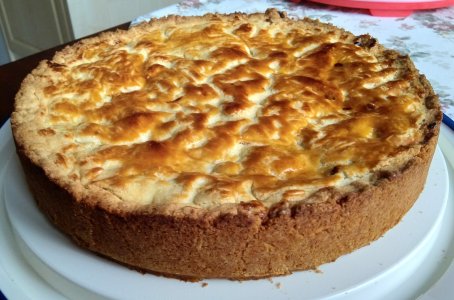 Gedeckter Apfelkuchen